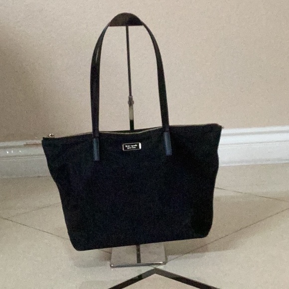 Preowned Kate Spade Shoulder Handbag - Picture 1 of 4